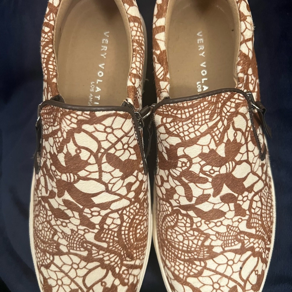 Very Volatile Brown and Cream Lace Pattern Sneakers